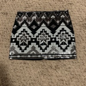 Women's Express Skirt Size M Black Silver Sequin